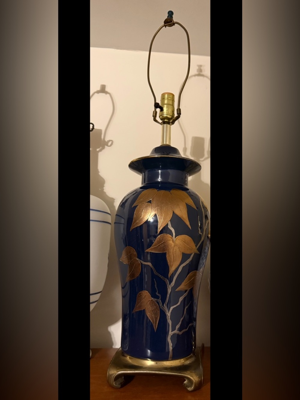 Vintage Navy Blue Gold Urn Jardiniere Style Regal blue gold Table Lamp ginger